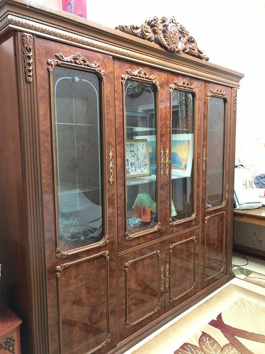 Продается стенка, горка в хорошем состоянии