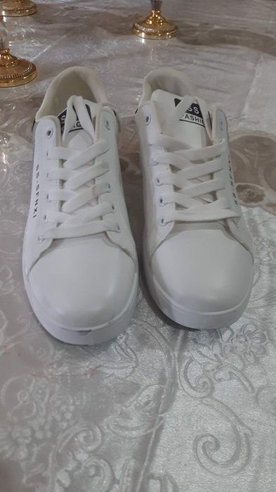 Erkaklar oyoq kiyimi krassovka