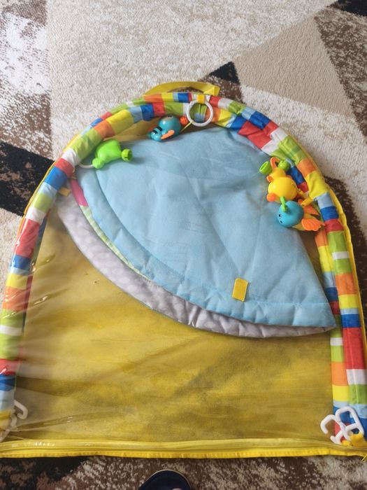 Коврик для малыша от 3 месяцев