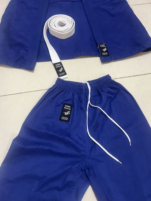 Продавам БУ кимоно Hard Touch 170см