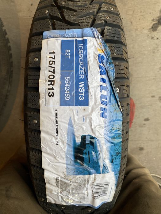 На 13. 175/70 Сайлунг новая шипы