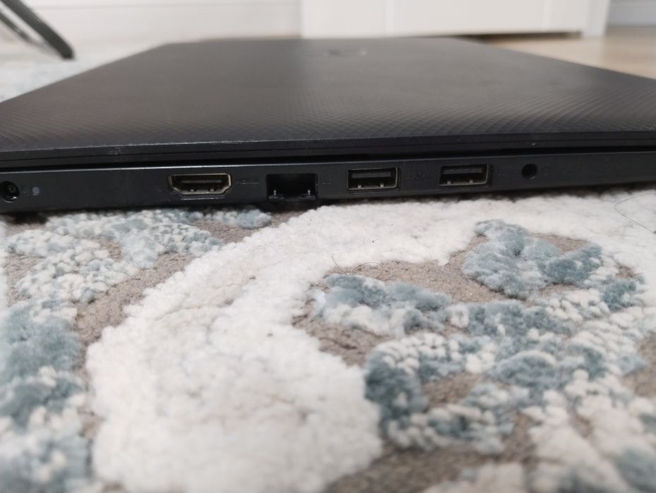 Ноутбук Dell в отличном состоянии