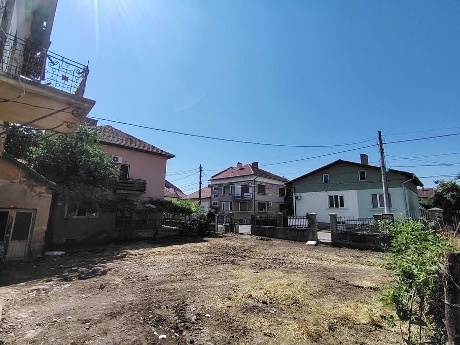 Къща в центъра  на гр. Бяла Слатина