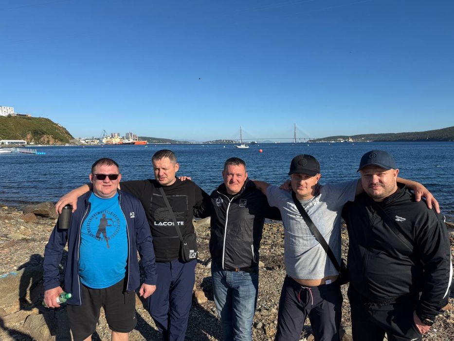 Разнорабочие, грузчики