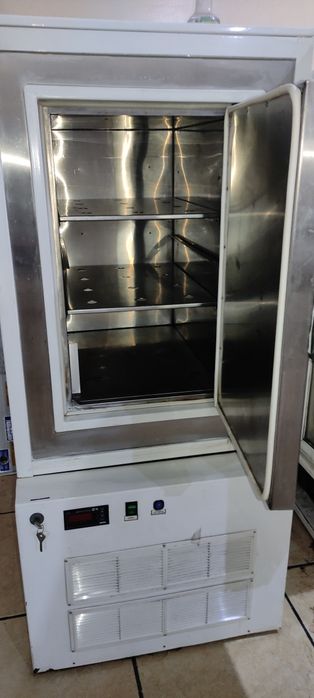 Срочно продам шоковый морозильник