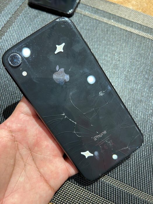 Айфон Хр 128гб Черный