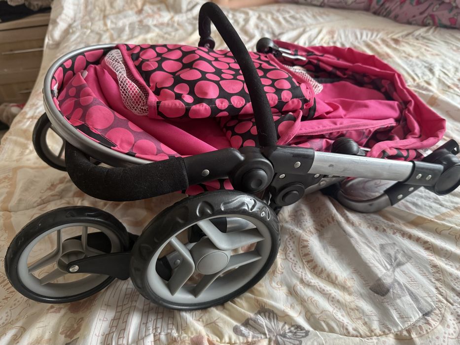 Количка за кукли