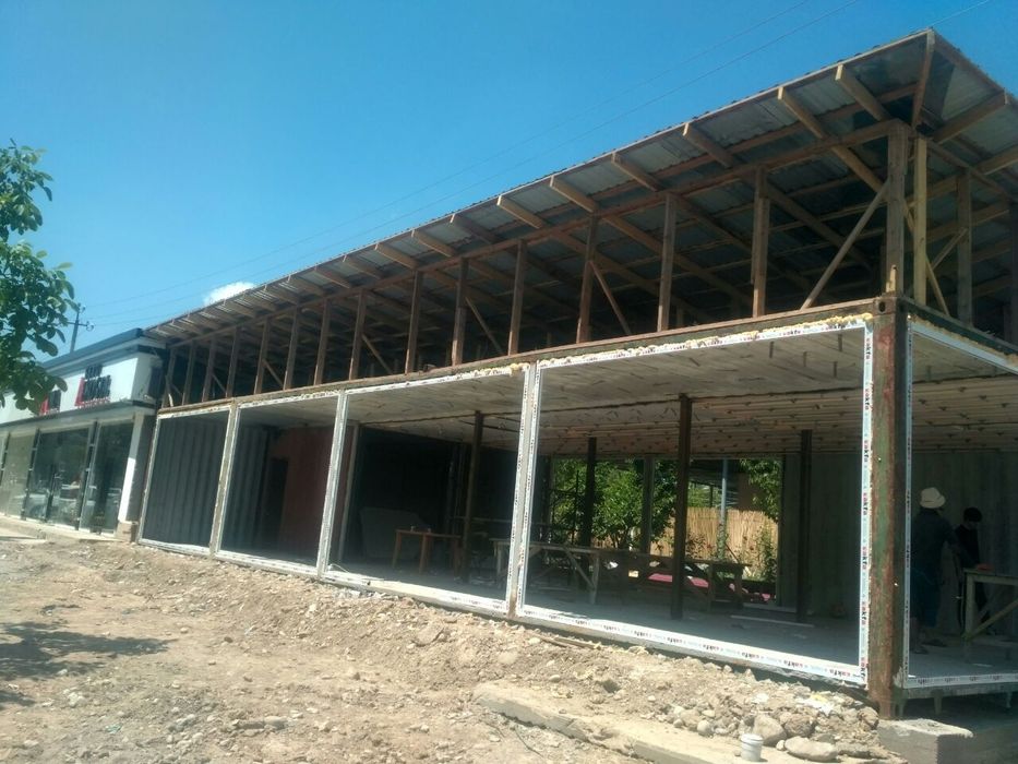 Дача из контейнеров и сэндвич панелей (Металлоконструкция)