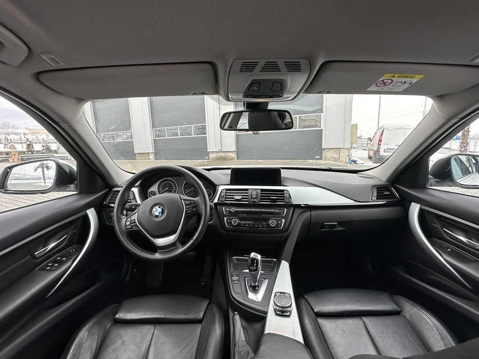 BMW F30 320I Топ състояние, регистриран