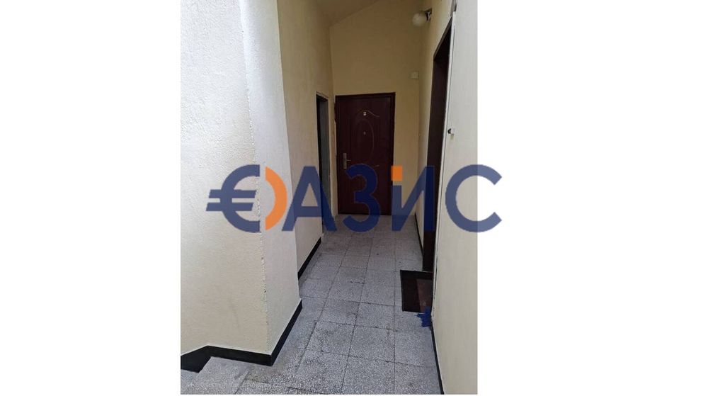 Студио на последен етаж в центъра на Несебър-35,8 кв. м., България,