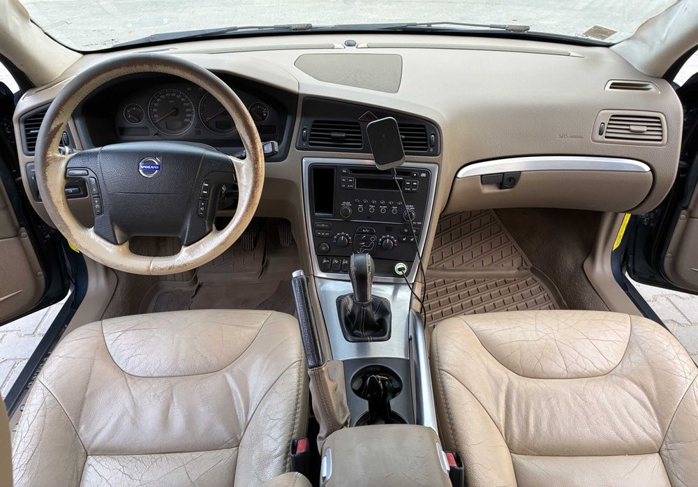 Volvo XC70, D5, AWD, 2006