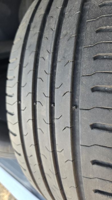 De vânzare 2 Anvelope Continental de vară, 215/55 R17V , Dot 50/17