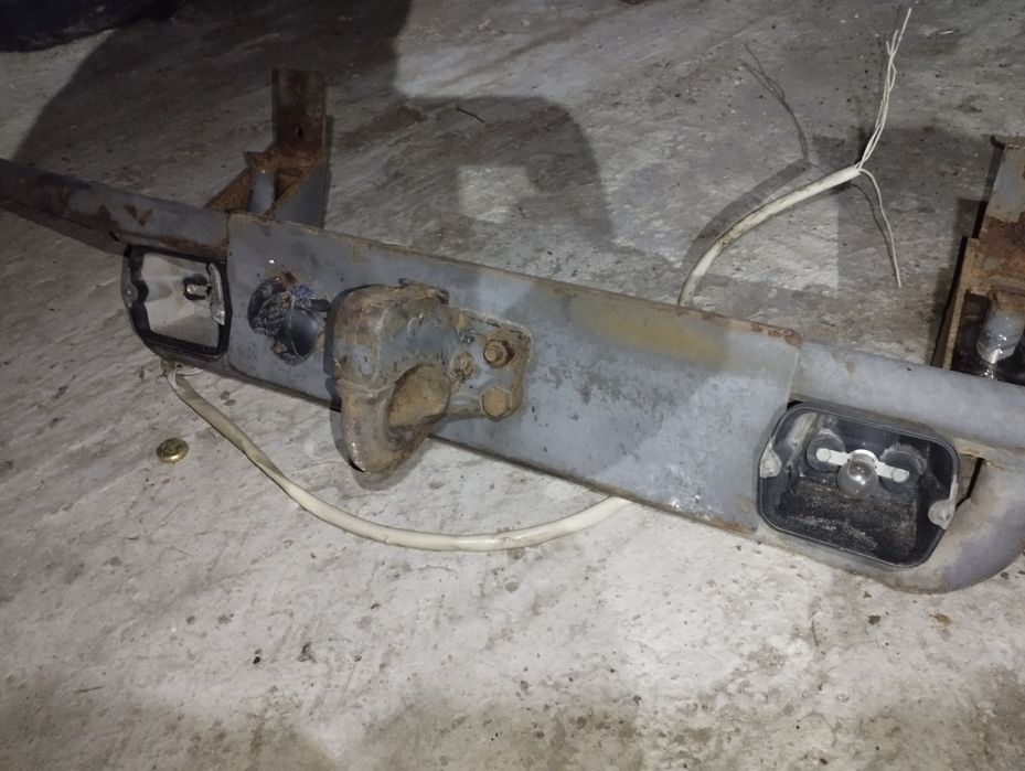 Продам фаркоп для прицепа.