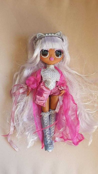 Papusa L.O.L. Surprise! OMG Remix Kitty K