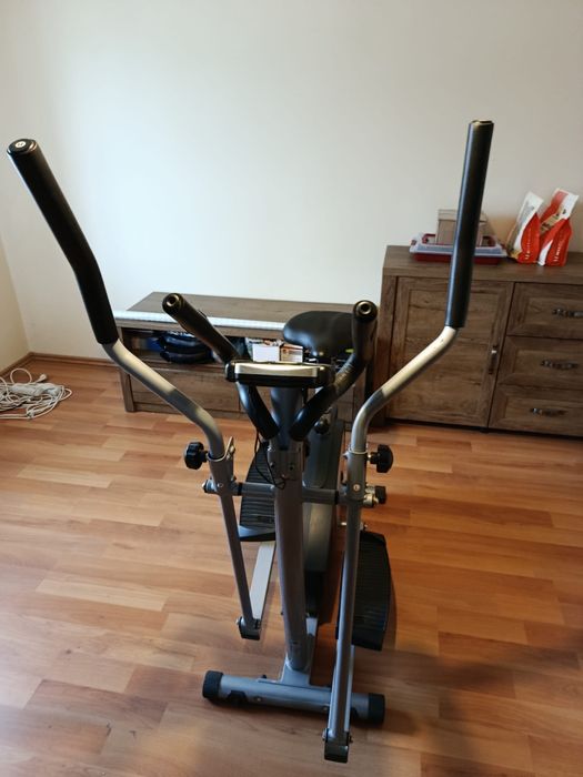 Bicicletă eliptică York X530– stare foarte bună