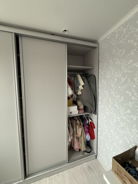 КУПЕШКАФ серый цвет