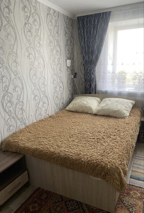 Продам спальный гарнитур