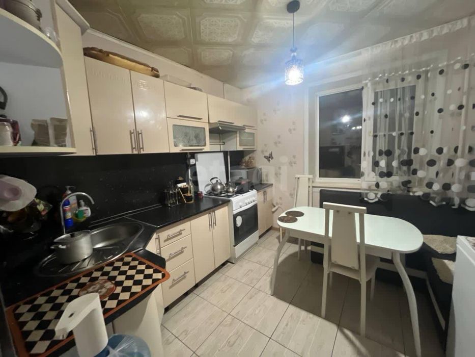 2 комнатная квартира 53кв 5 микрорайон 7из 9этаж 22,500