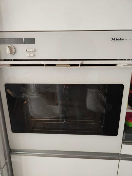 Miele фурна H215  на части