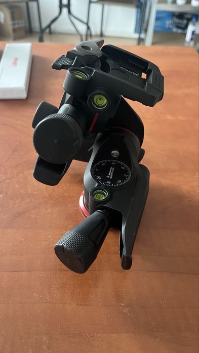 Manfrotto XPro 3wg cap trepied micrometric