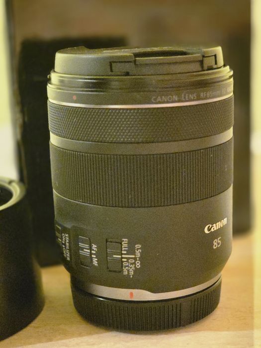 Canon RF 85mm f/2 garantie, ca nou