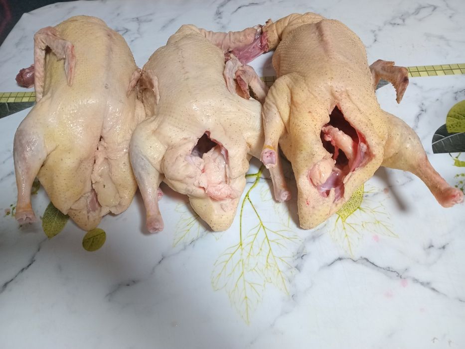 Продаю домашную утку