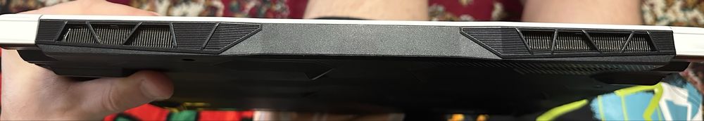 MSI Sword 15 A11UD — i7 / RTX 3050 Ti / 16GB / 512GB