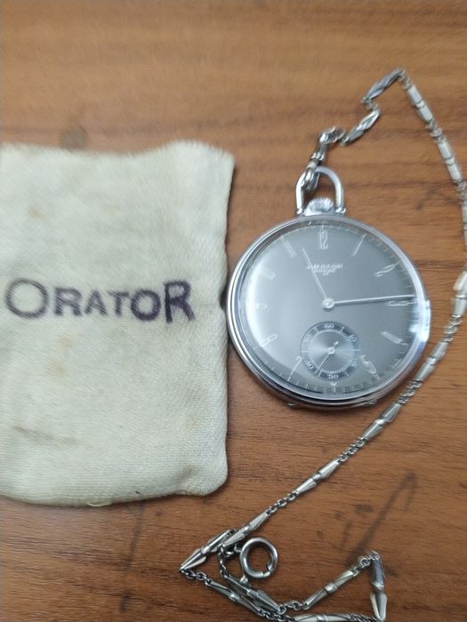 Швейцарски джобен часовник