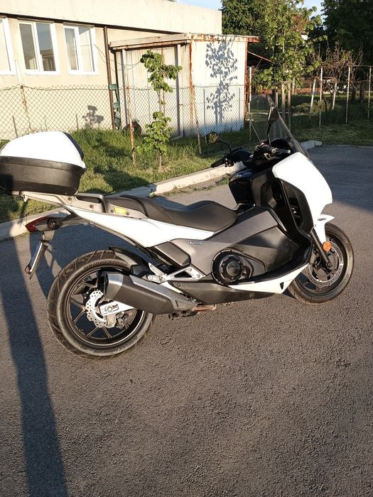 Хонда Интегра 750