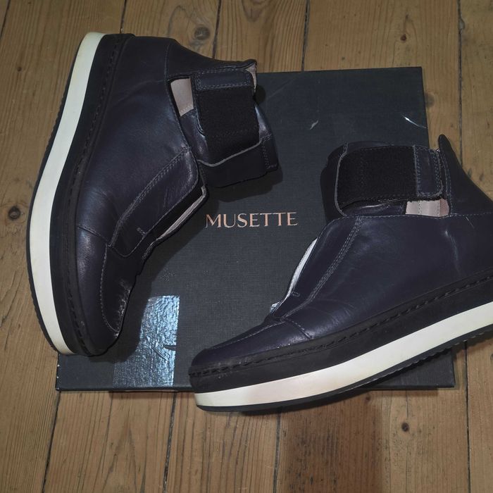 Ghete piele naturala Musette