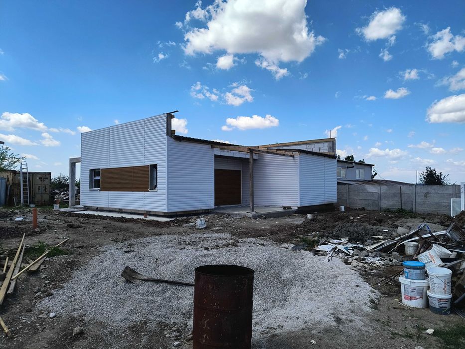 Casa parter 3 camere, 2 bai, utilitati (gaze, crt. el., apa)- vanzare de catre dezvoltator