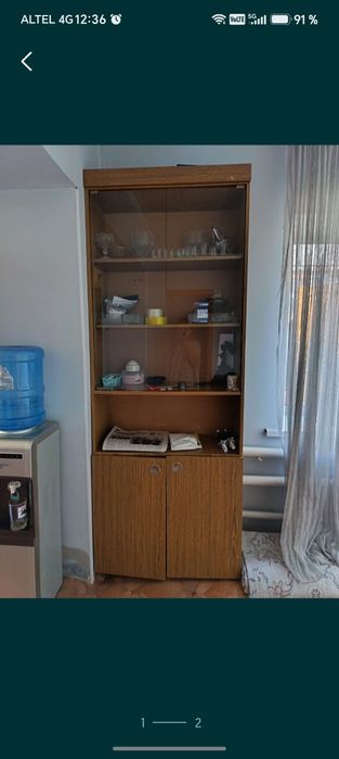 Шкаф сервант продаётся