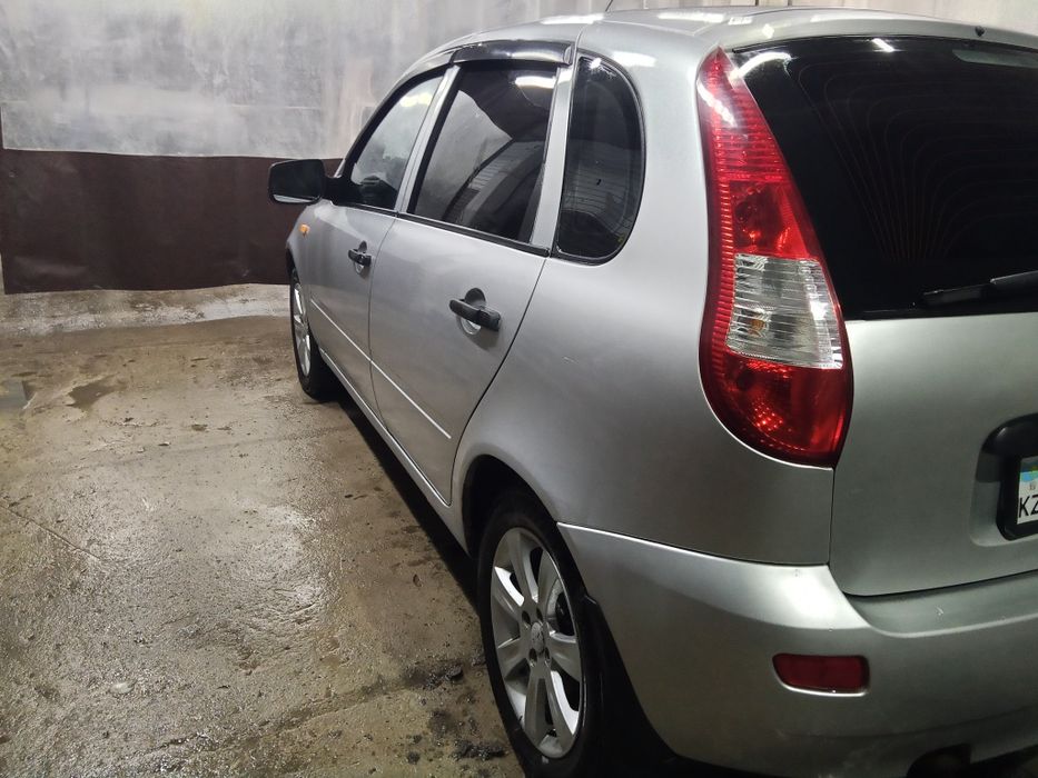 Продам Ваз калина 2011г