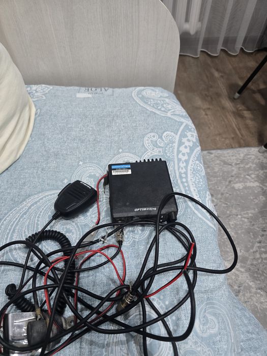 Продам  рацию для машины