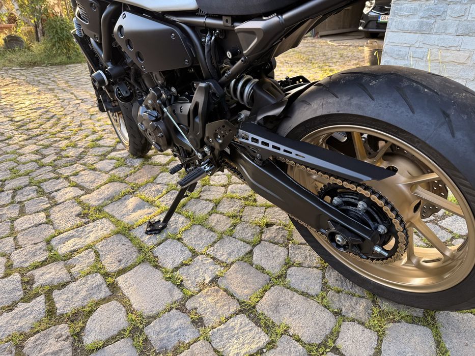 Yamaha XSR700 - Cafe Racer