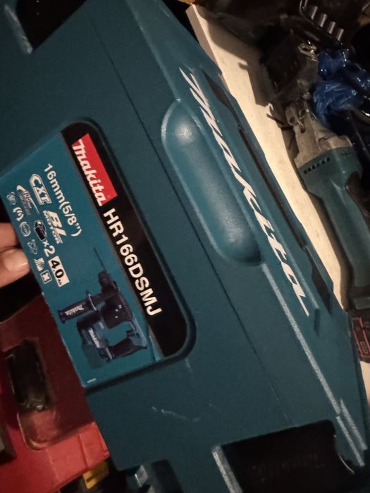 Rotopercutor Makita 12v HR166D