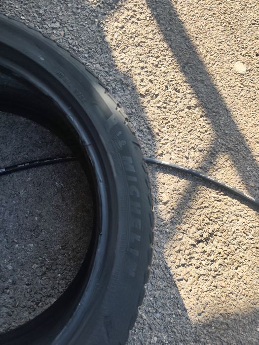 255/40/19" 2бр Michelin cross climate 2,dot2122,5mm