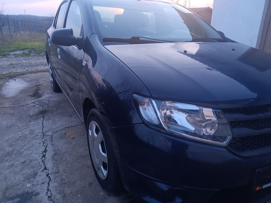 Vând  Dacia Logan 2013
