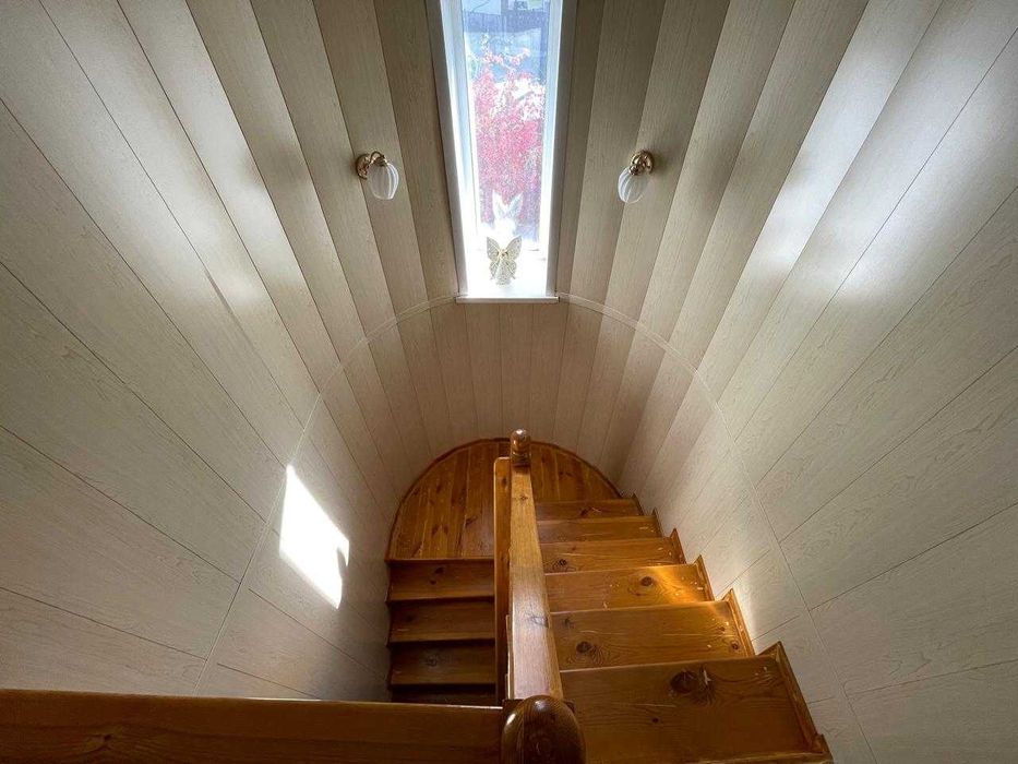 Коттедж в поселке Ульбинский