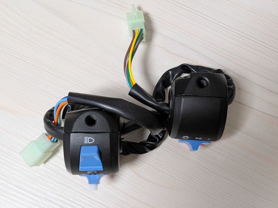 Универсальные блоки переключателей для скутера