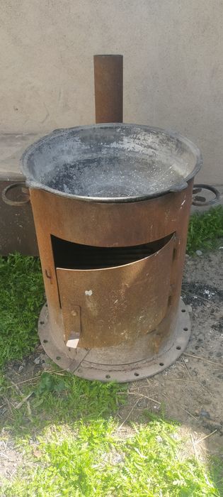 Продам печь и казан чугунный 22 литра