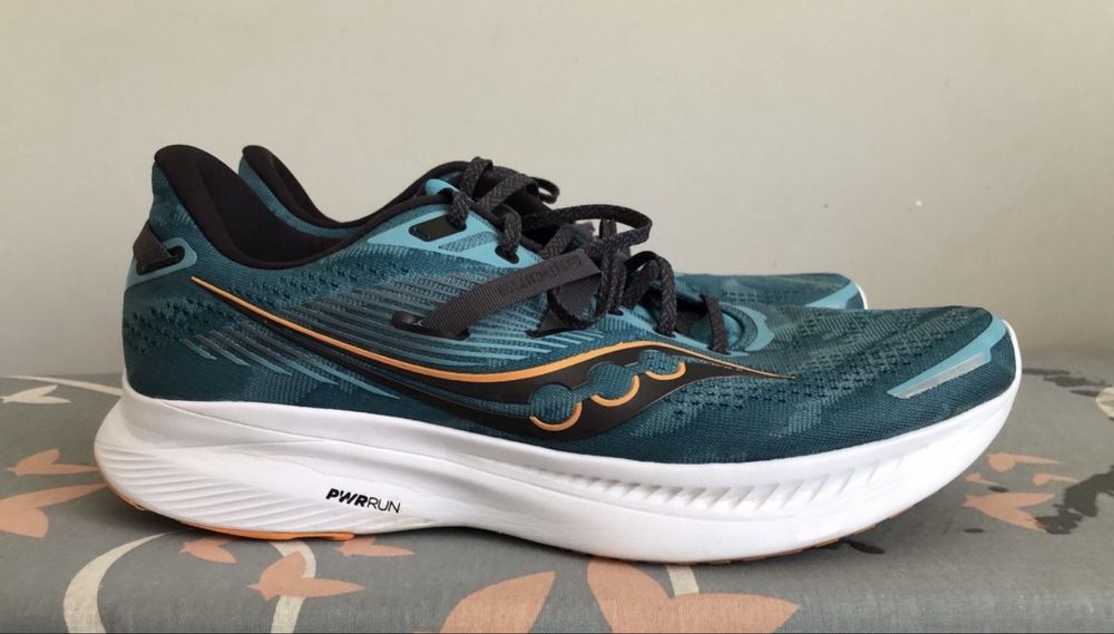 Обувки On Cloud Saucony The North Face Arcteryx