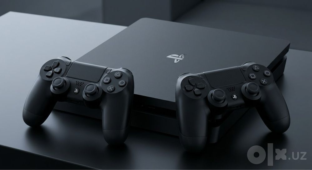Playstation 4 srochna sotiladi