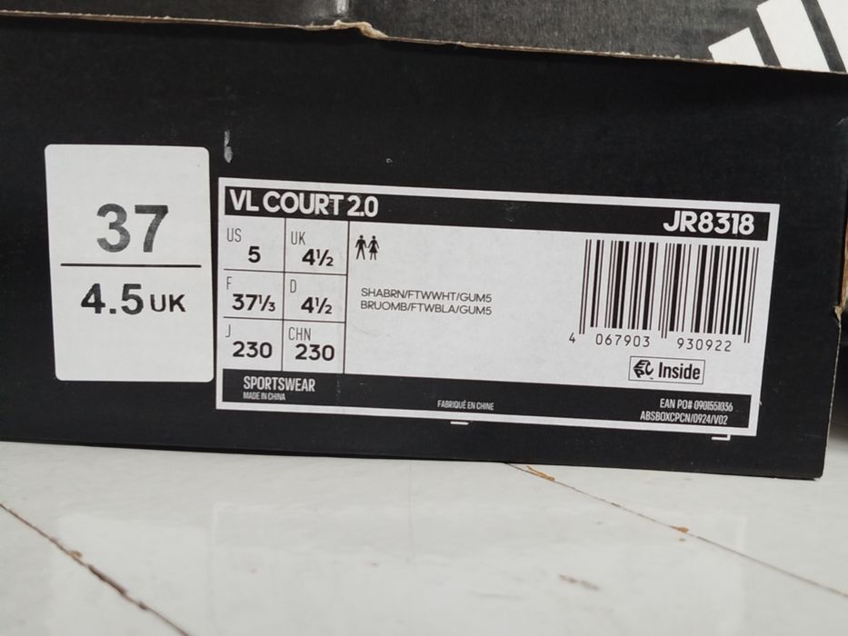 Оригинальные кроссовки Adidas