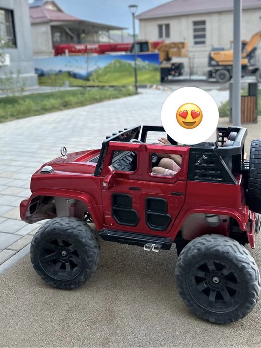 Продам супер машину и мотоцикл детский