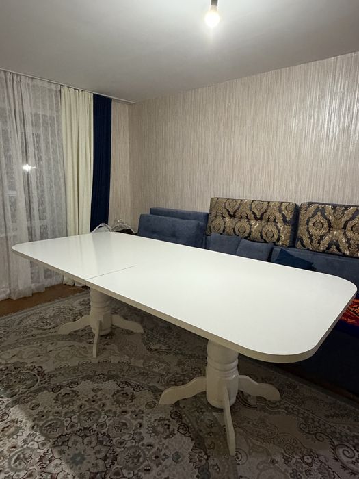 Продам стол 3,5 метра