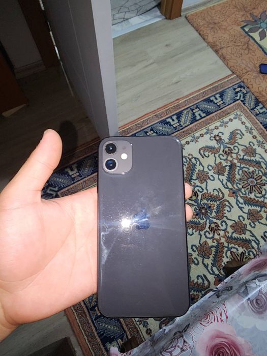 Iphone 11 ideal holatda