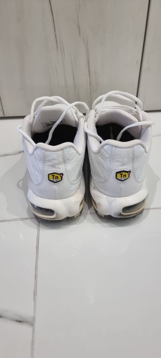 Маратонки nike tn