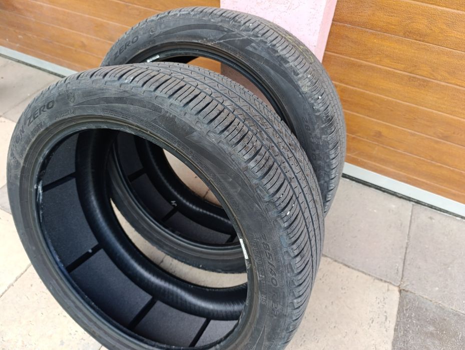 2бр Гуми всесезонни 285/40R22 110Y  PIRELLI SKORPION ZERO M+S ALL SEASON dot 27/23