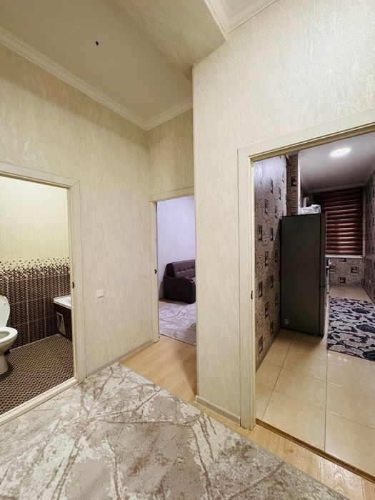 1 xonali kvartira sotiladi